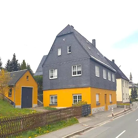 In Bei Gruenen Huegeln 別荘 Bärenstein